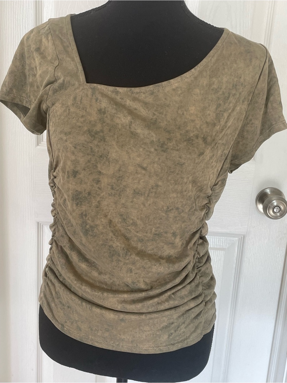 Gilded Intent Olive Ruched Short Sleeve Top